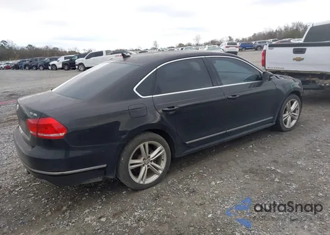 2013 Volkswagen Passat 2.0L Tdi Sel Premium from USA, damaged, VIN 1VWCN7A32DC094433